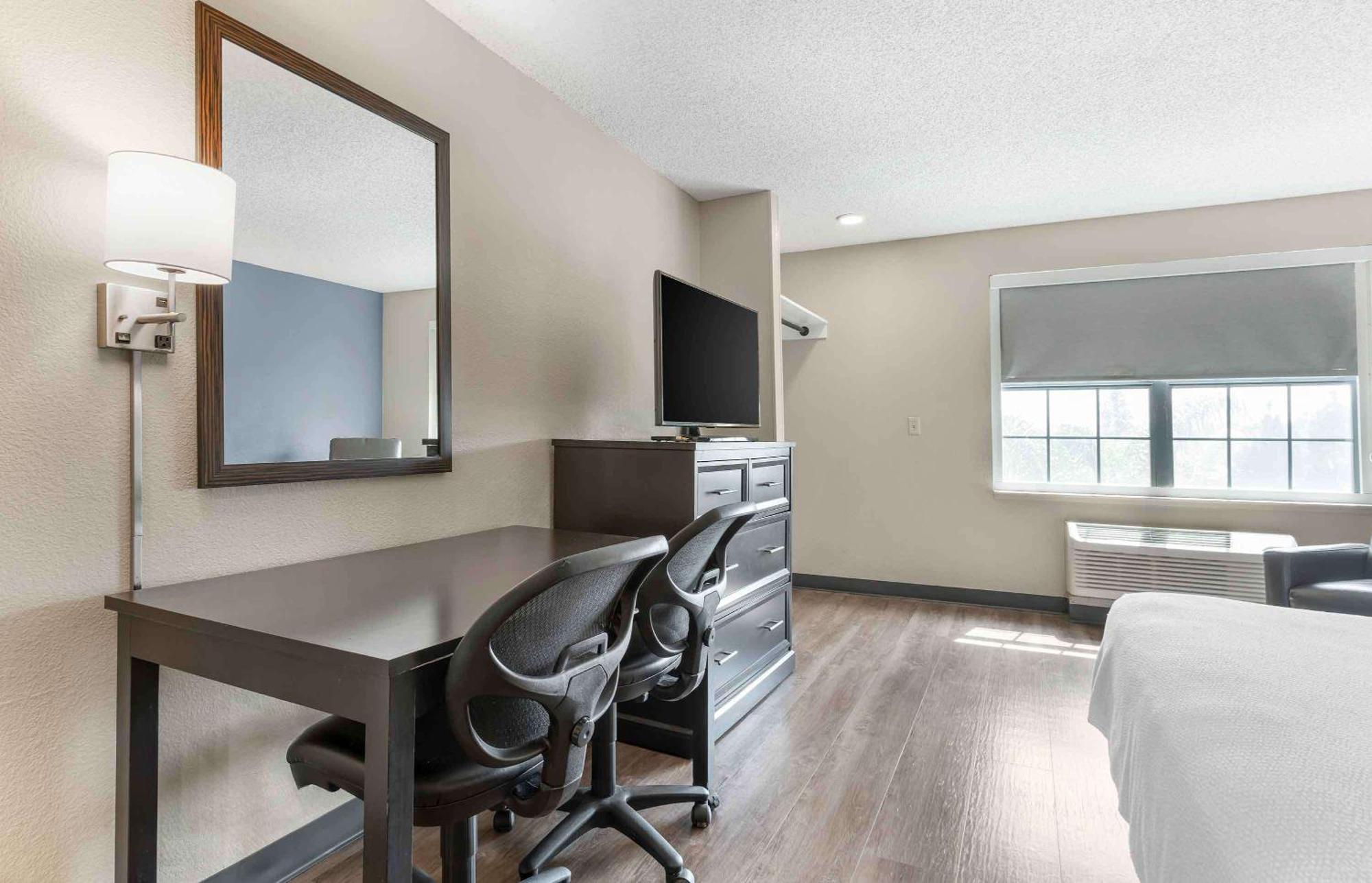 Extended Stay America Premier Suites - Union City - Dyer St Exterior foto